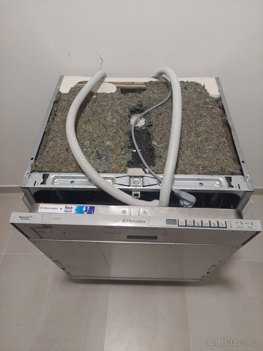 Vestavná myčka nádobí Electrolux ESL66060R