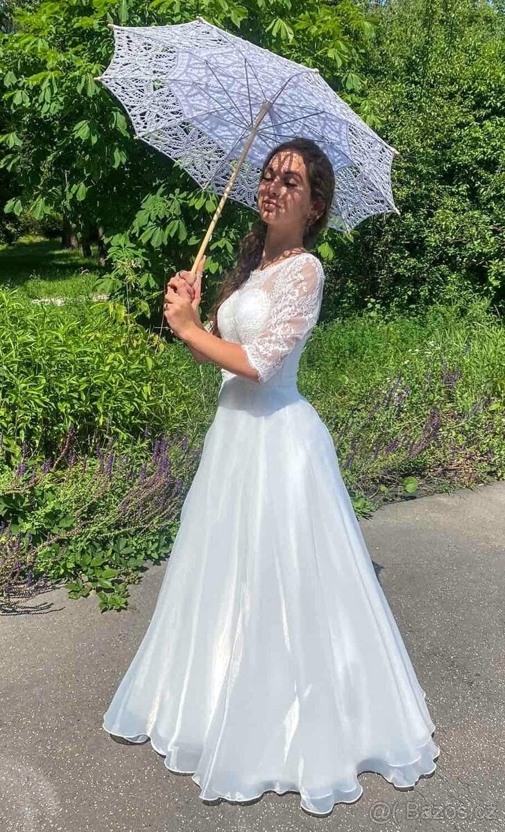 NOVÉ svatební šaty ORGANZA s rukávy