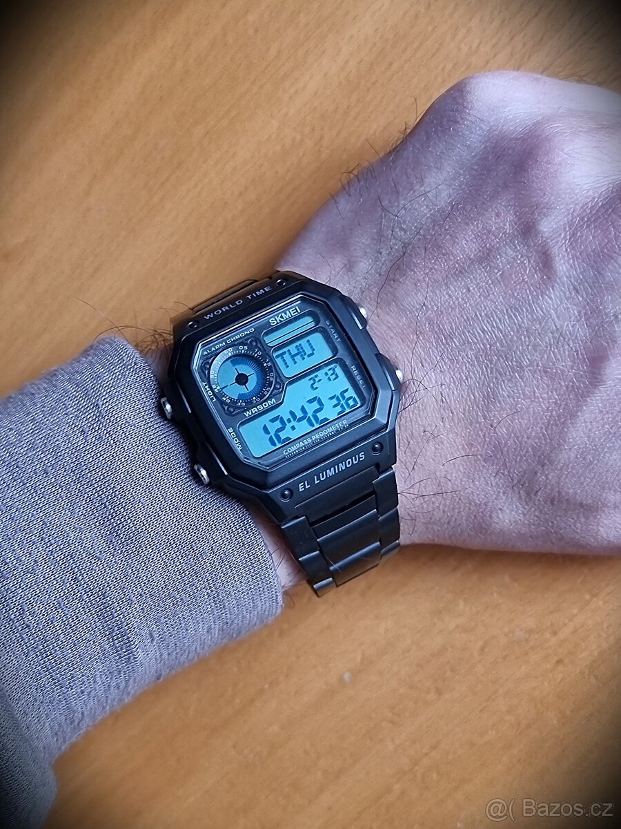 Pánské digitální hodinky