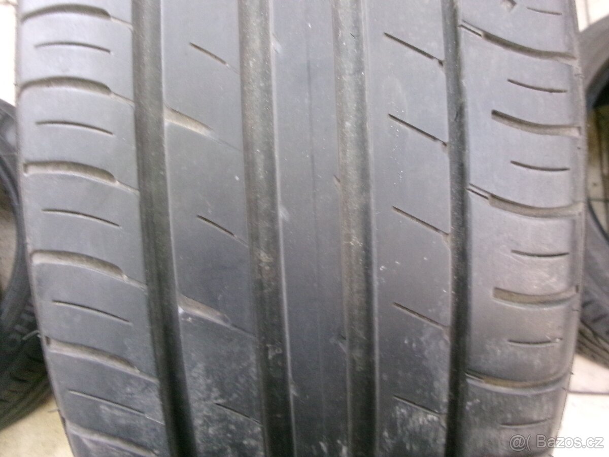 225/45 R17 FALKEN (cca 4,5mm) č.15741