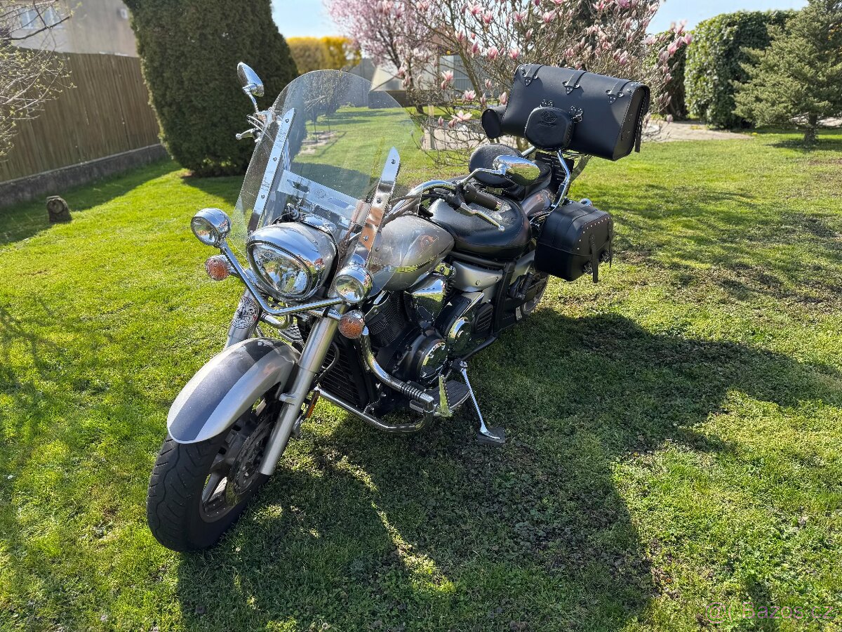 Yamaha XVS 1300 Midnight Star
