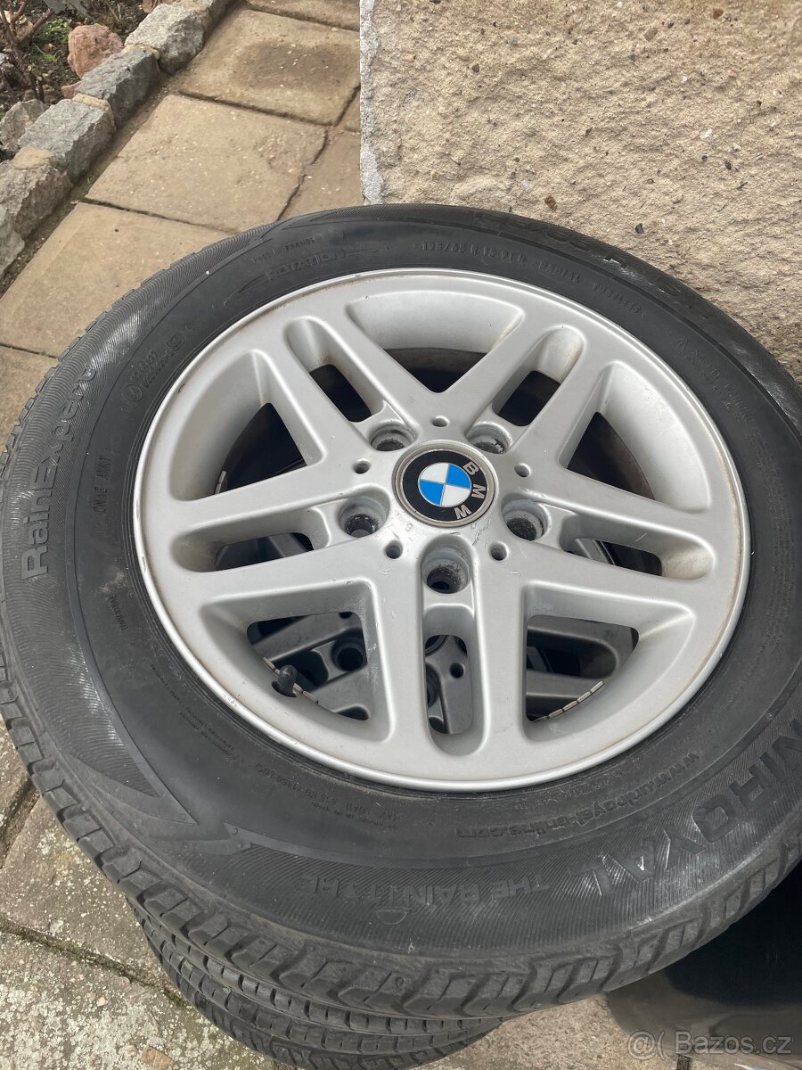 ALU BMW R15 195 / 65 / R15 , letní .