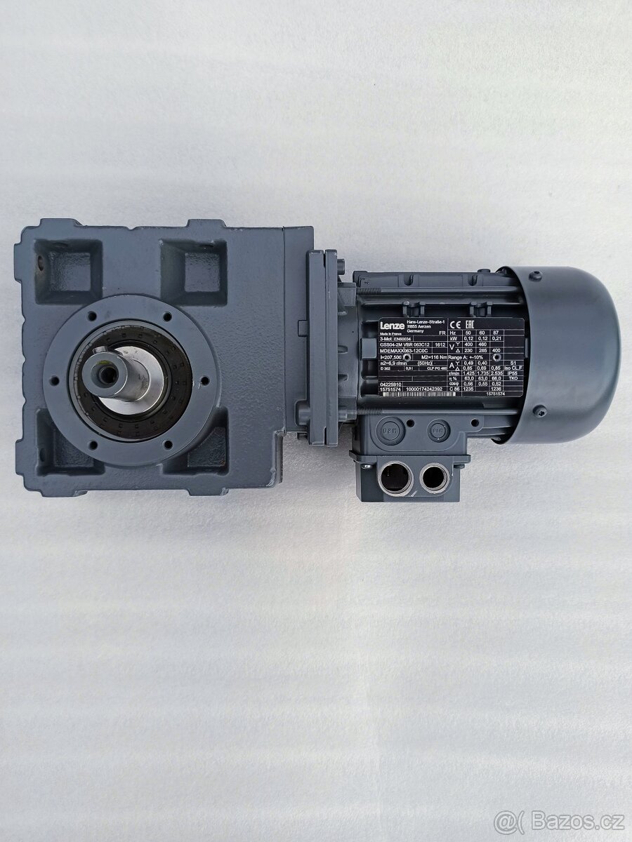Elektromotor s převodovkou Lenze