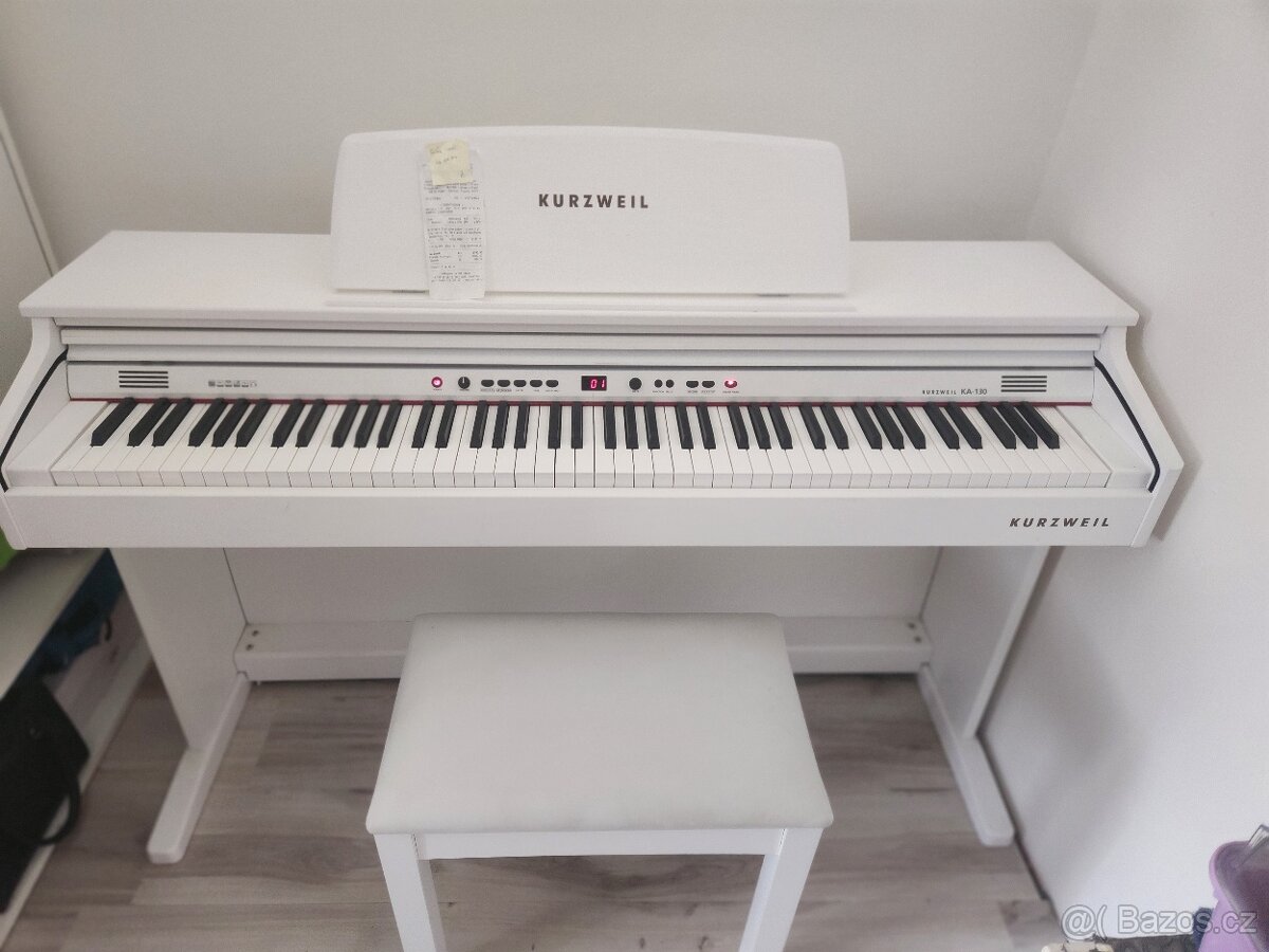 Digitální piano kurzwel ka130