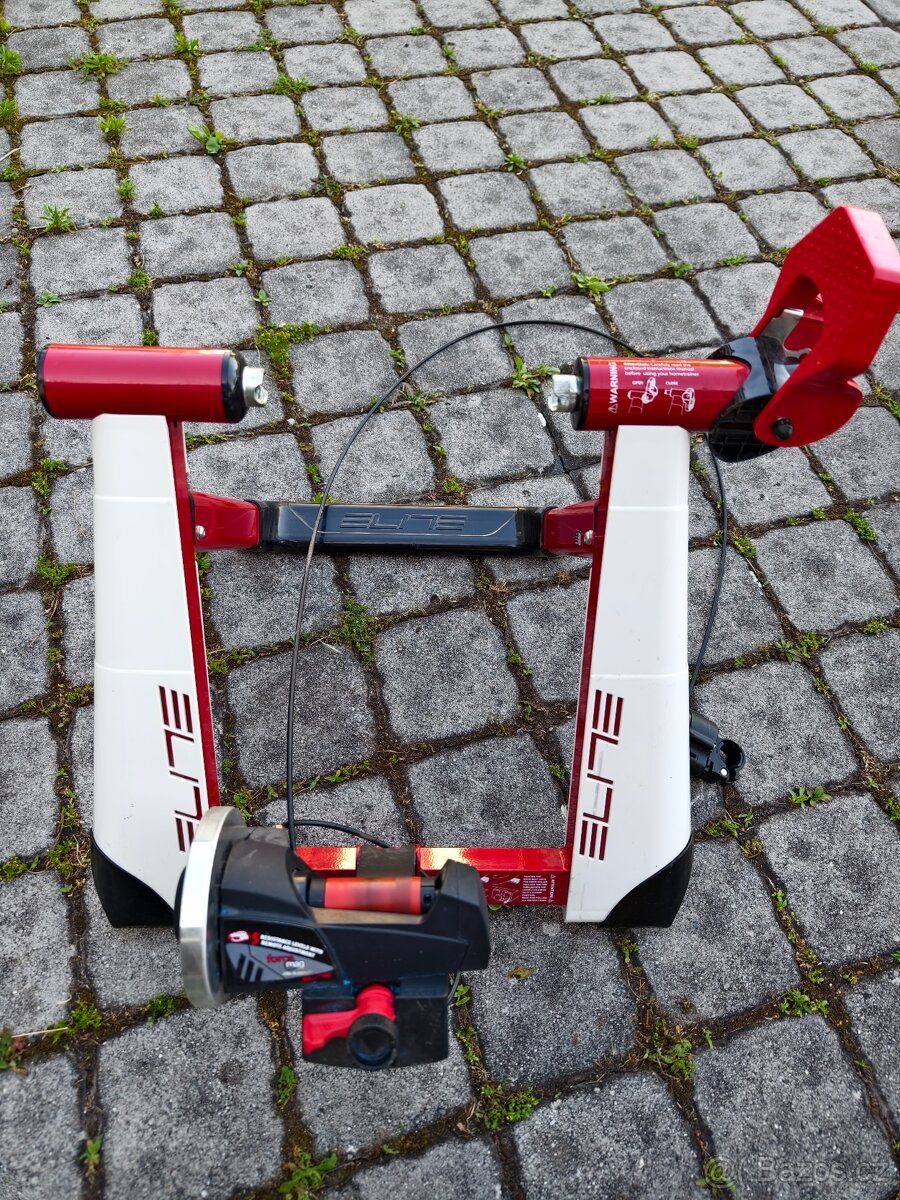 cyklotrenažér Elite Novo Force