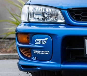 SUBARU IMPREZA - kryty mlhovek