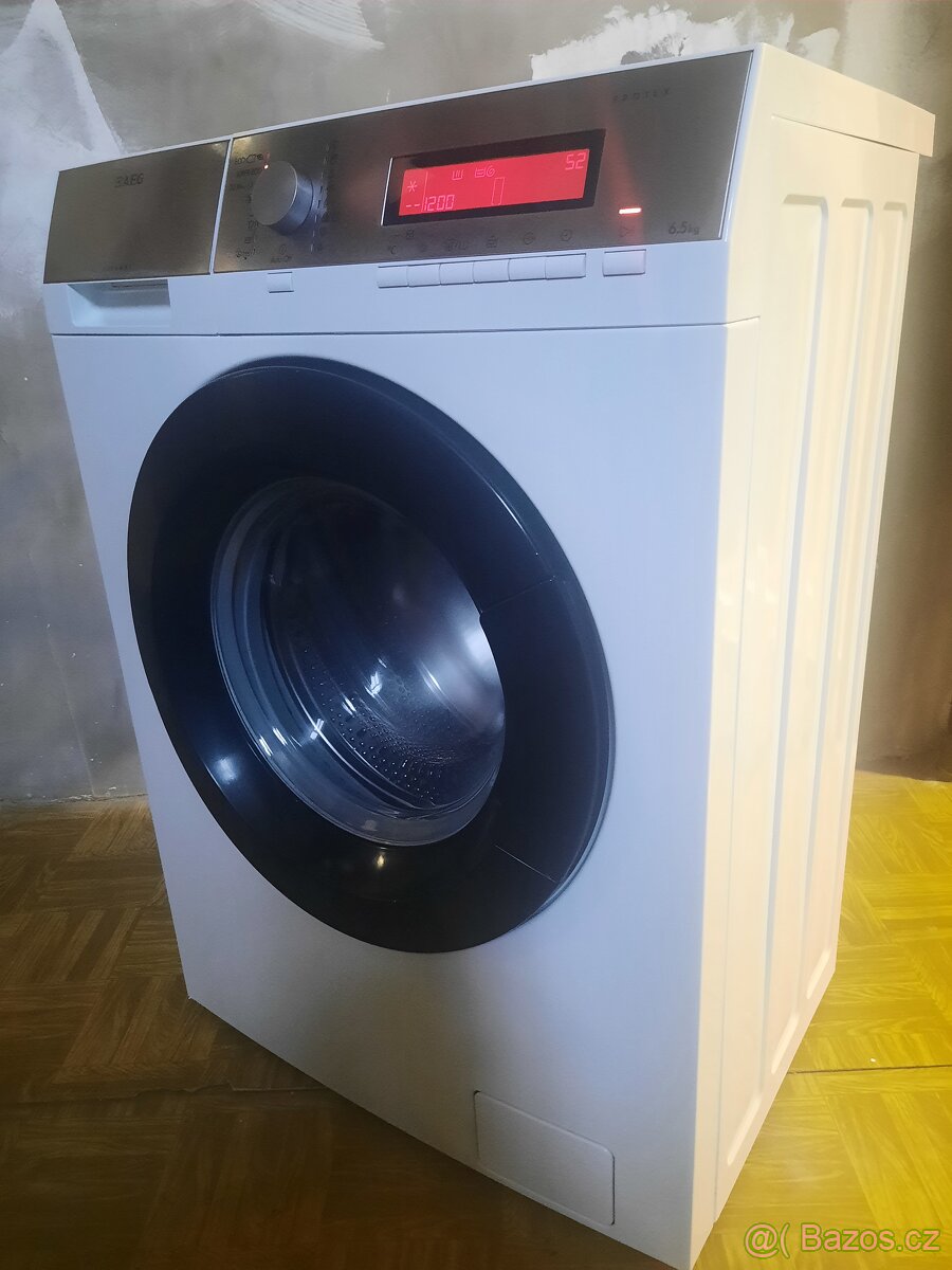 Pracka úzká (slim) aeg protex ----odvoz možný