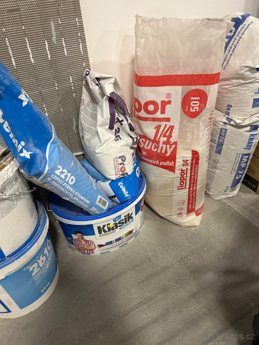 Stavební materiál