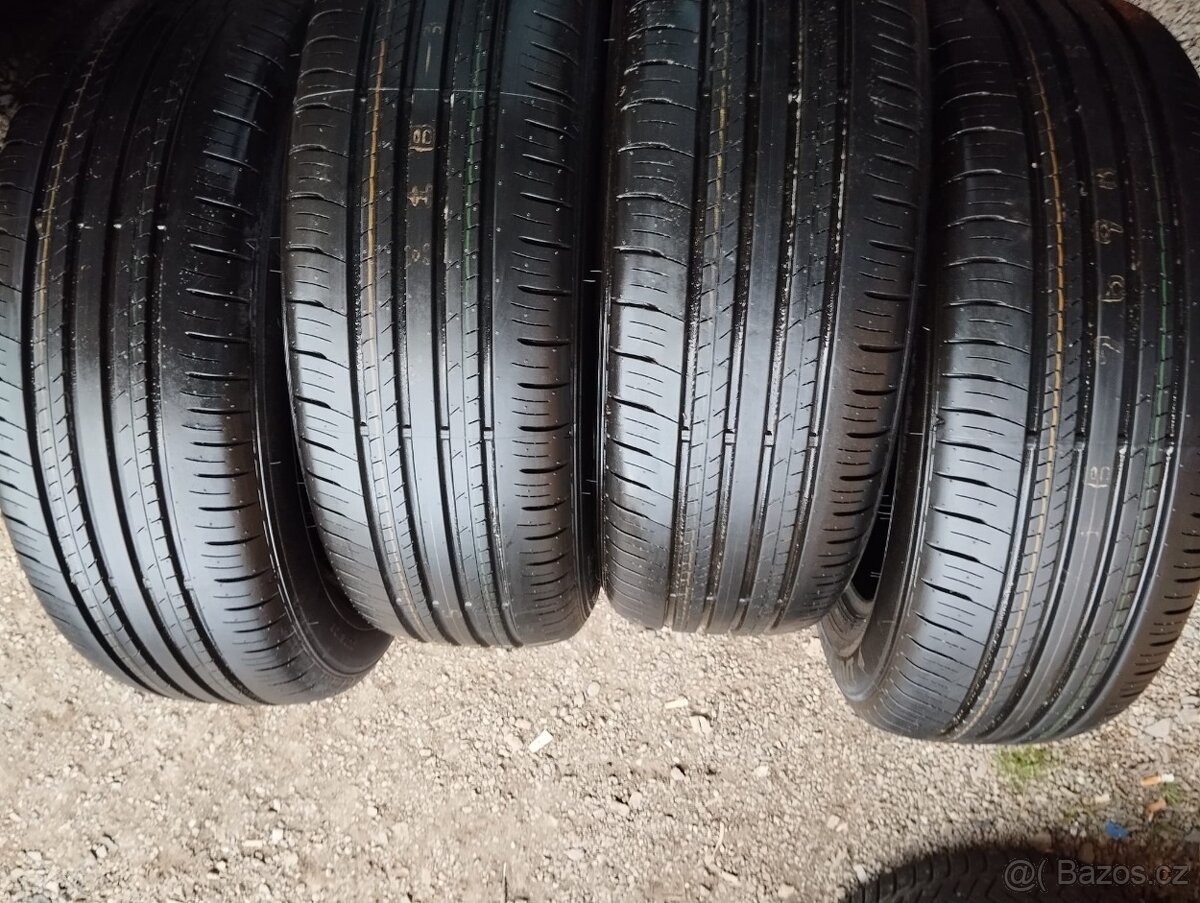 225/60/18 100h Dunlop - letní pneu 4ks nové