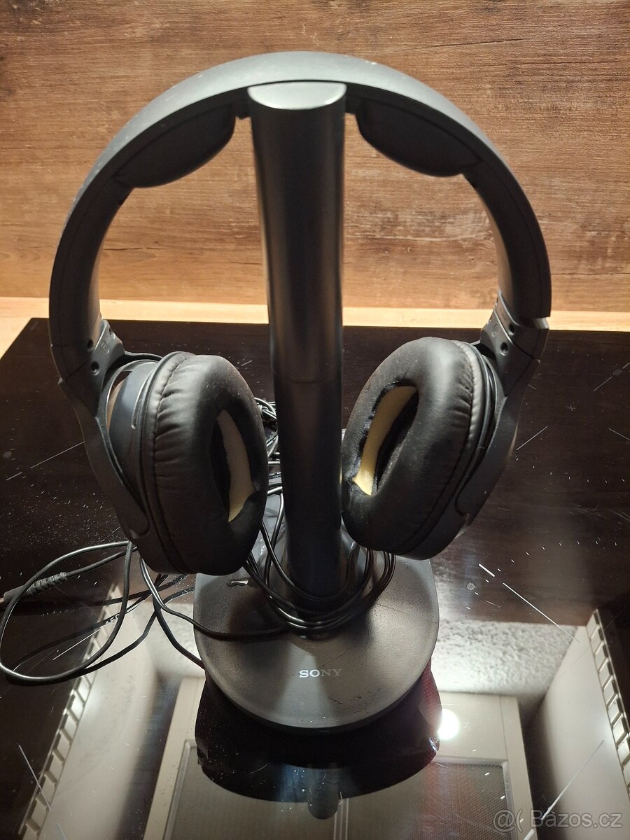 Bezdrátové sluchátka Sony