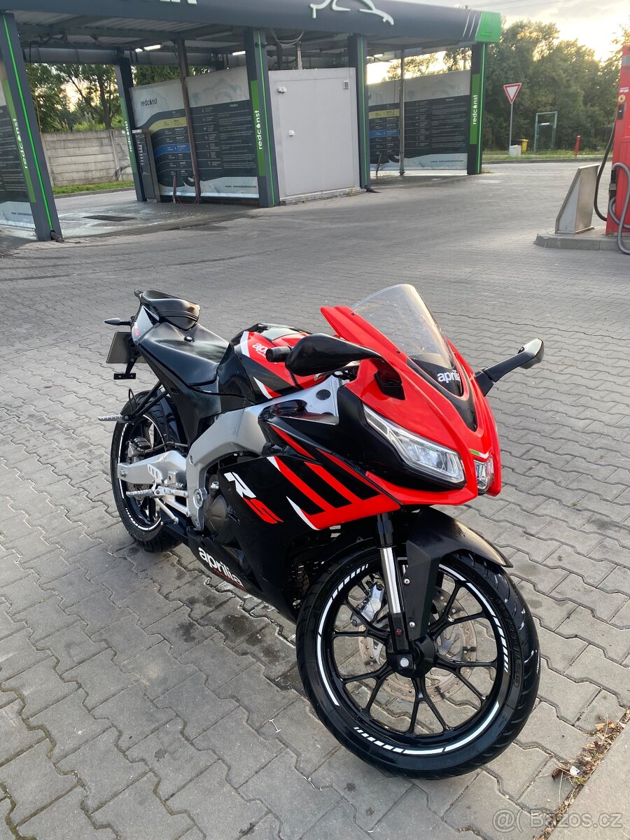 Aprilia RS 125 4t 2022 A1