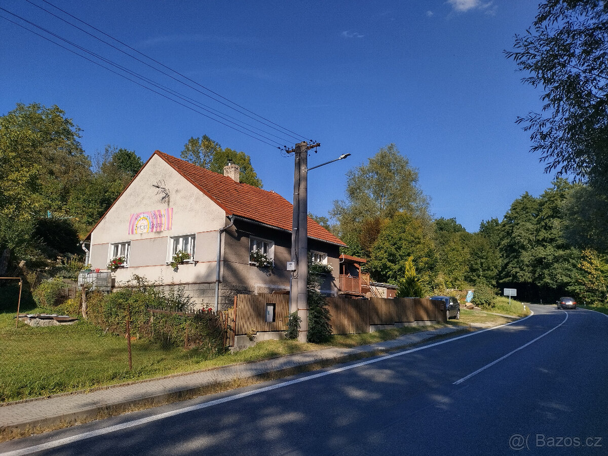 RD s pozemkem 6175m2 Závišice