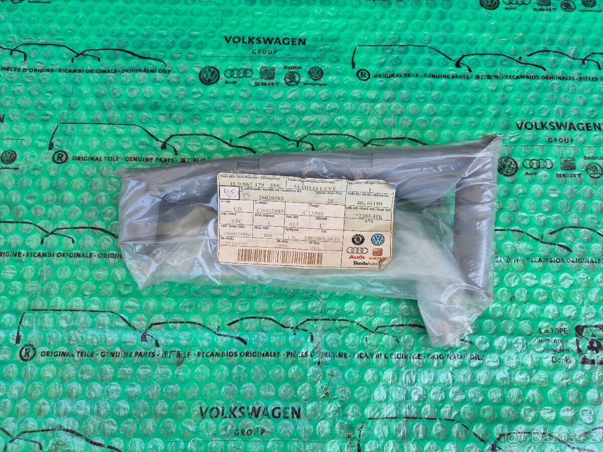 madlo dveří levé šedé Škoda Octavia I (1U) 1U0867179 5SE