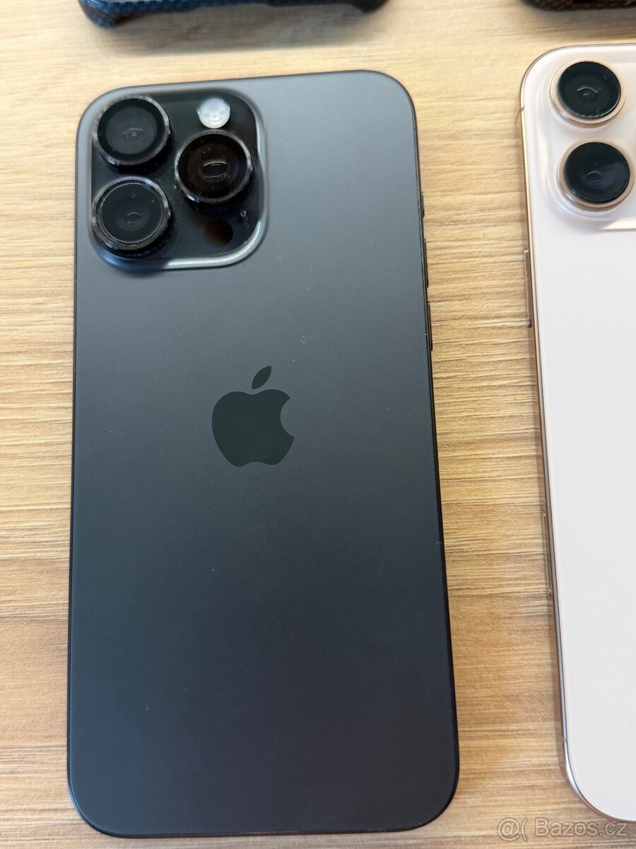 Apple Iphone 15 Pro Max 256G - Černý titan