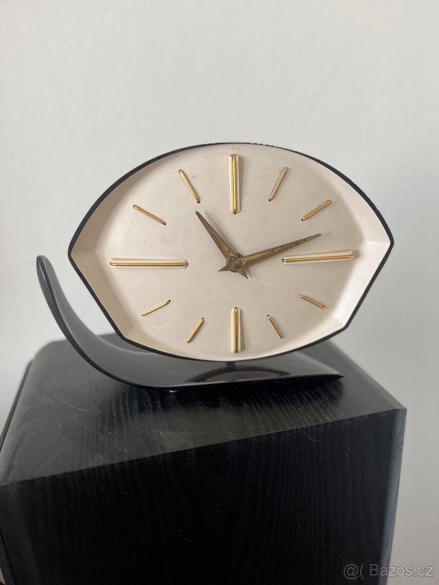 Staré mechanické hodiny,retro Brusel