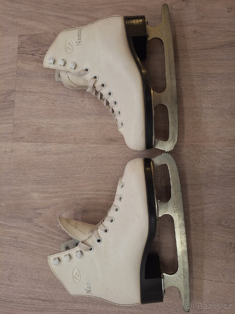 Lední brusle Botas vel. 30 EU