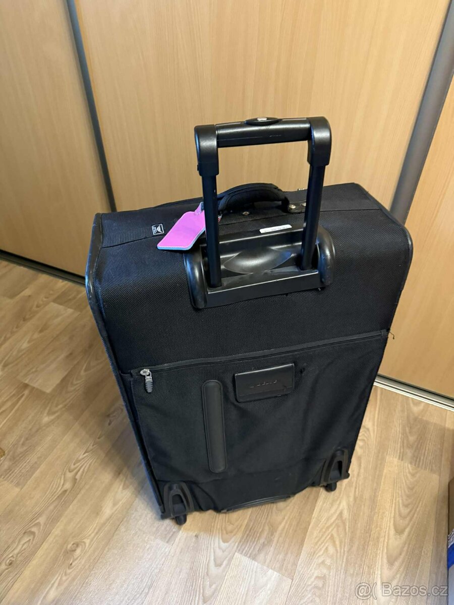 Látkový kufr XL na kolečkách
