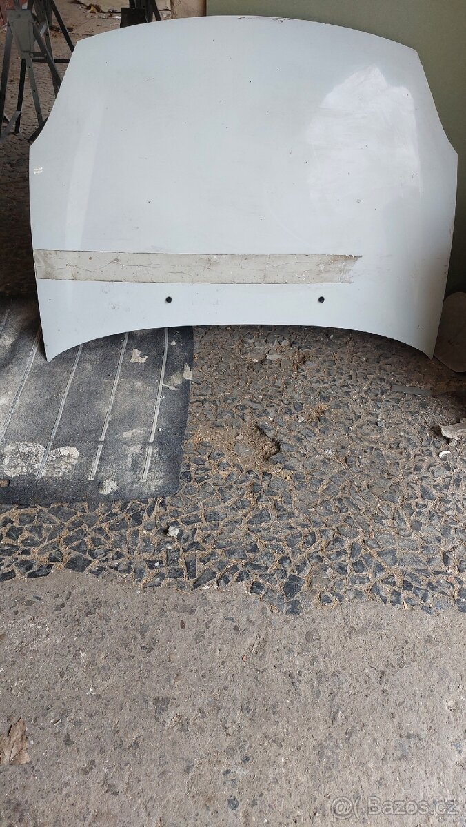 Renault thalia 2 predni kapota