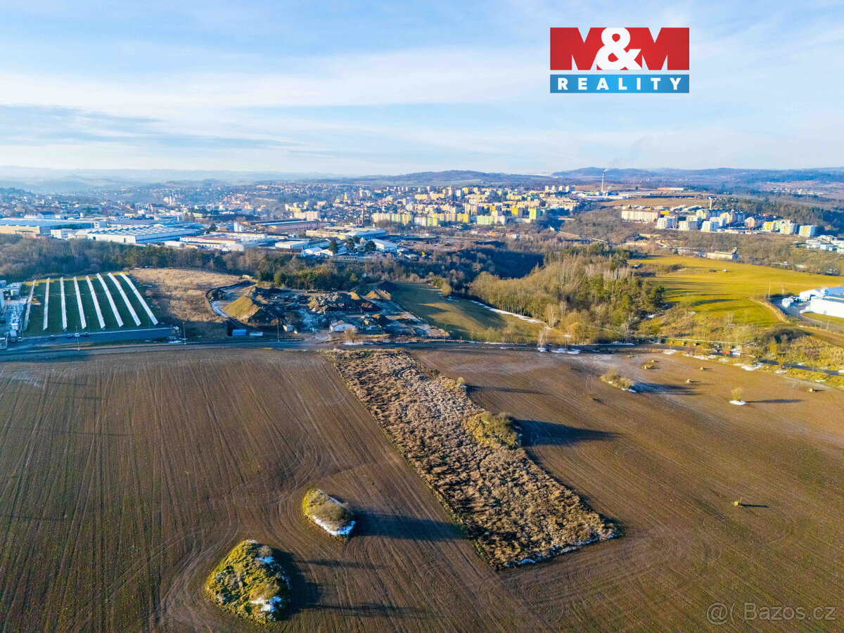 Prodej komerčního pozemku v Kožichovicích, ul. Žďárského