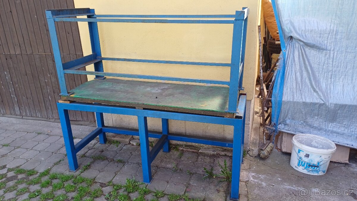 Pracovní stůl - ponk