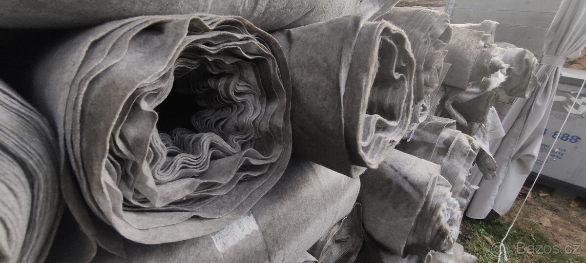 Geotextílie netkaná 120g/m² - 3,-/m²