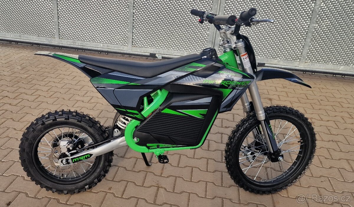 Dětská elektrická motorka pitbike MRM EcoPit 5000W 72V, kola