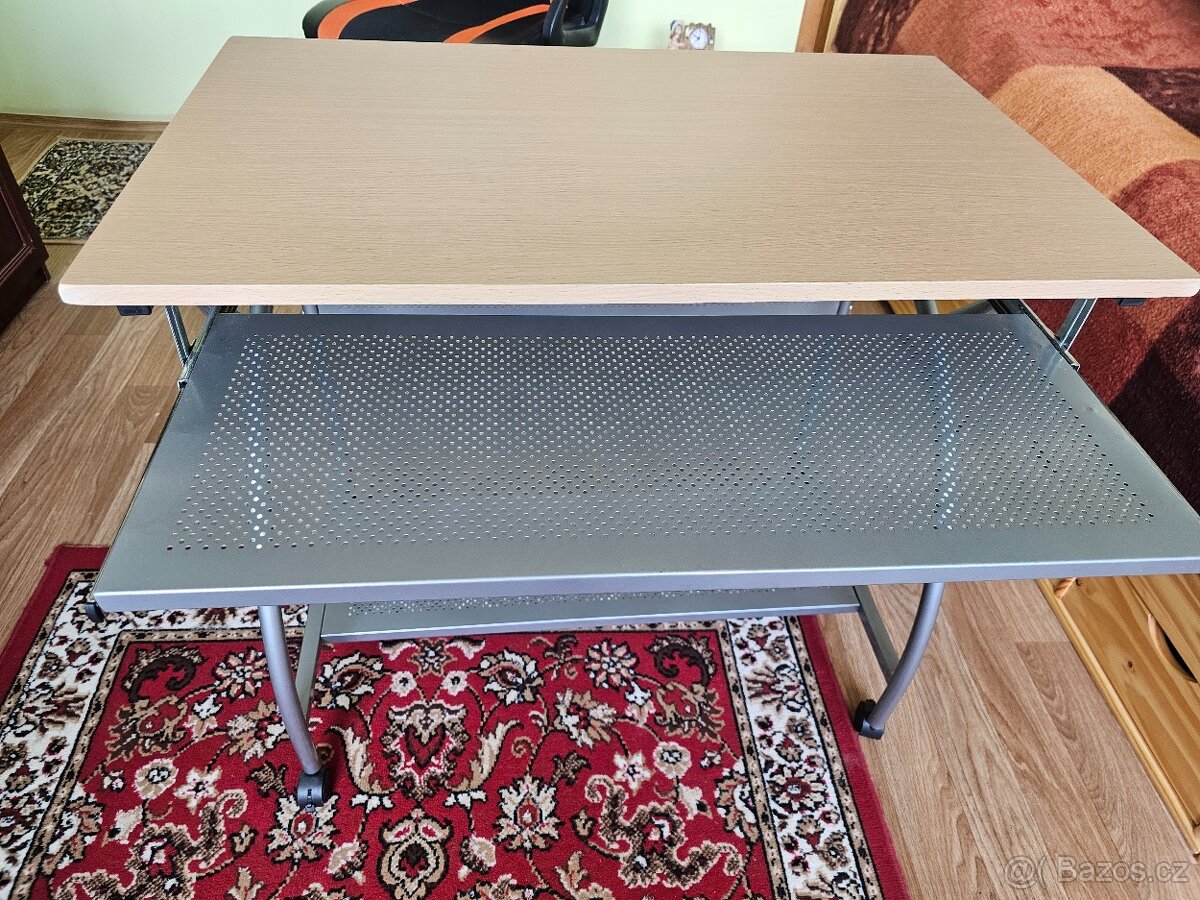 Prodám počítačový stůl , kancelářská židle