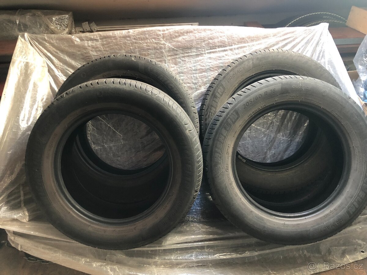 Michelin Outside 205/60/R16