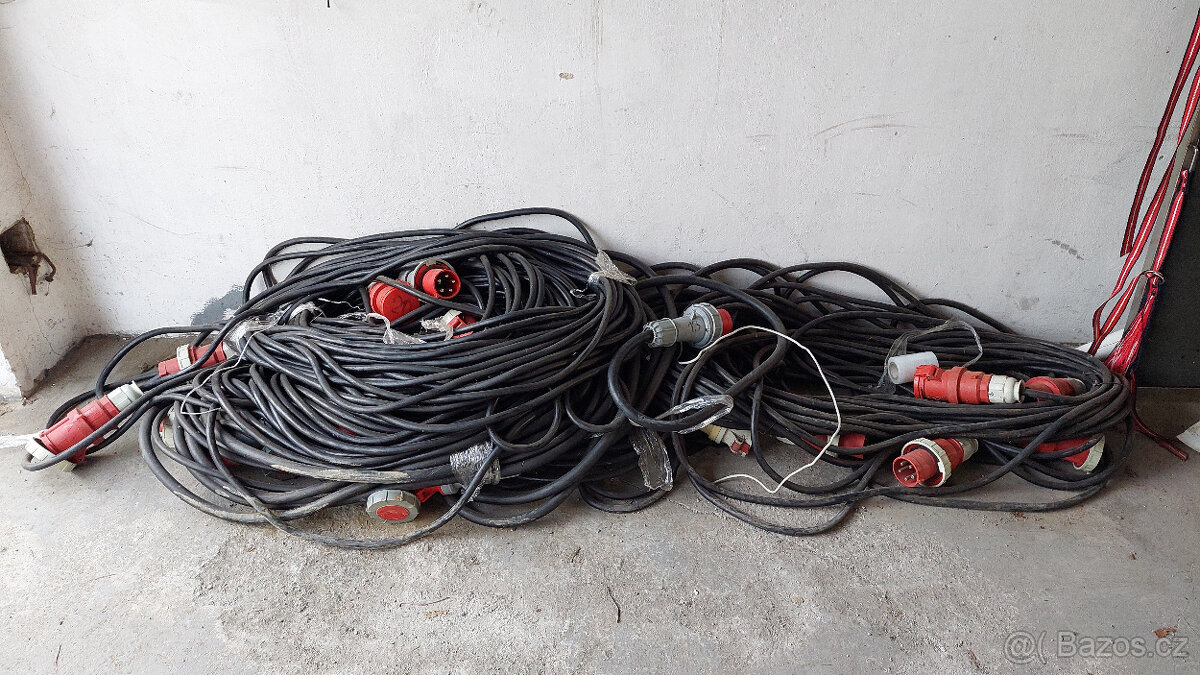 Prodám elektro kabelové prodlužky ke sněžným dělům a tyčím