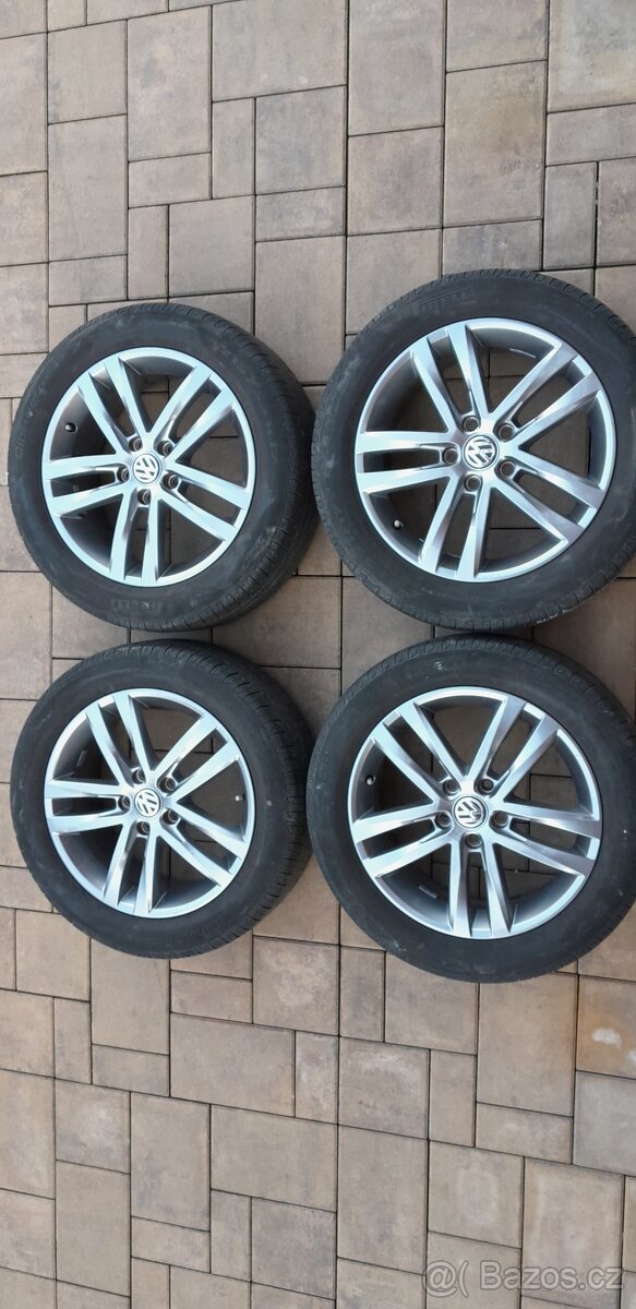 Prodám 4x Aludisky R17 6,5Jx17 ET52 originál VW5TA 601025G
