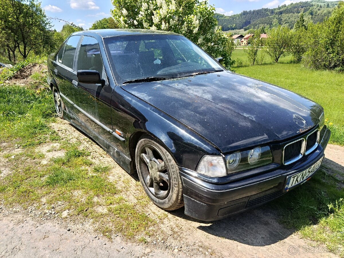 BMW E36 sedan ND