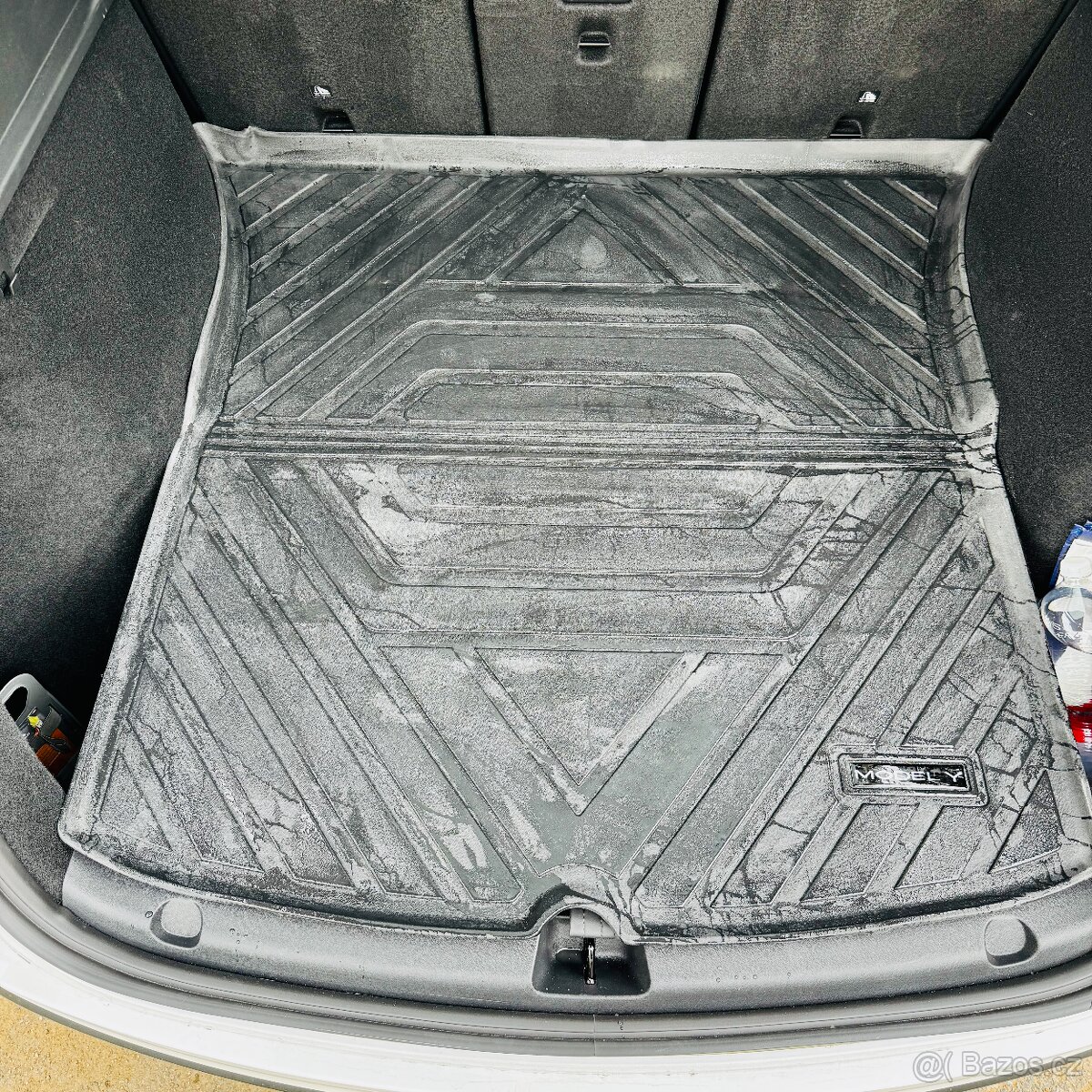 Gumový autokoberec do zadního kufro pro Tesla Model Y