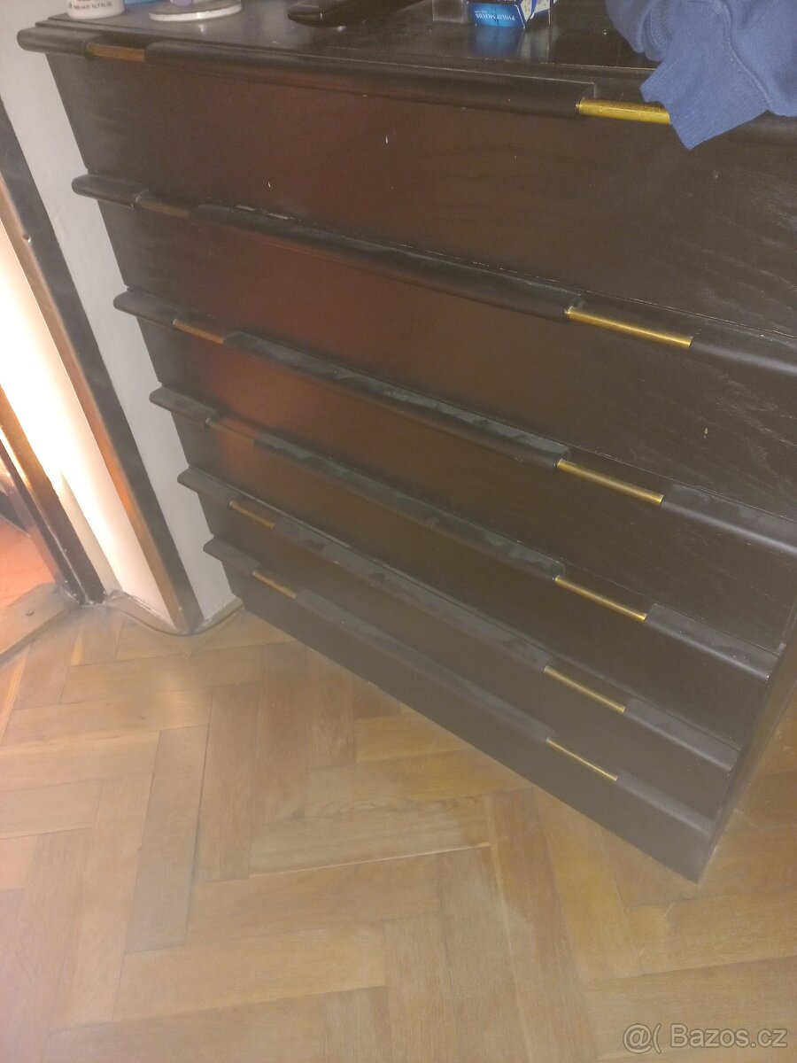 Vše po 1000,- Kč