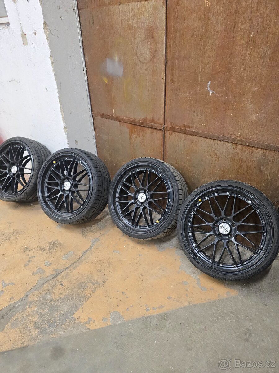 Prodám Kola DOTZ 235/30 R20 8.5J