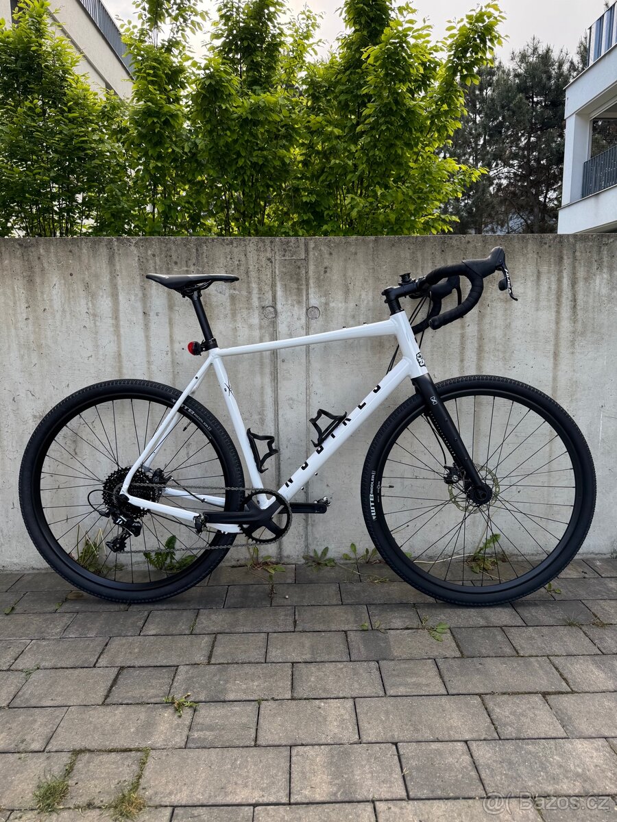 Gravel kolo NS Bike RAG 3+, velikost "XL" (nájezd 350km)