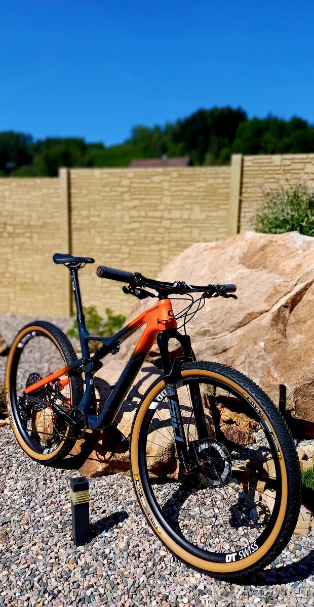Celoodpružené horské kolo Cannondale Scalpel Carbon 2