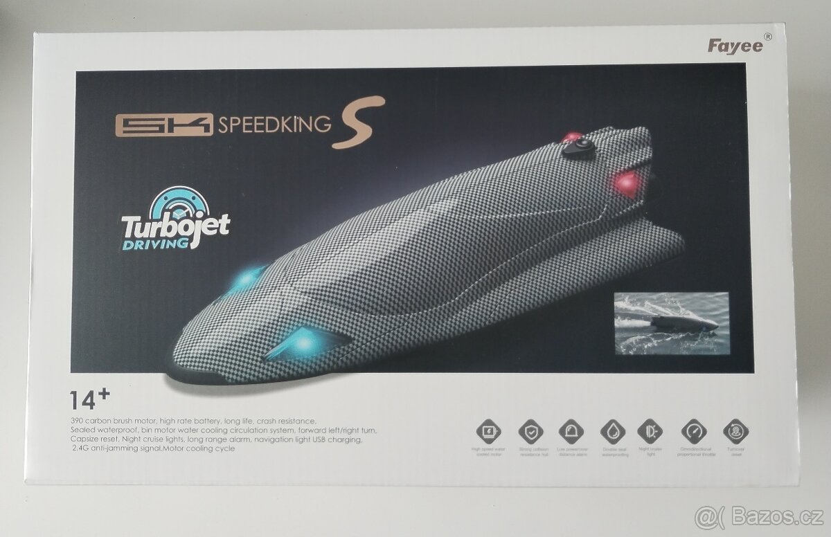 RC motorový člun