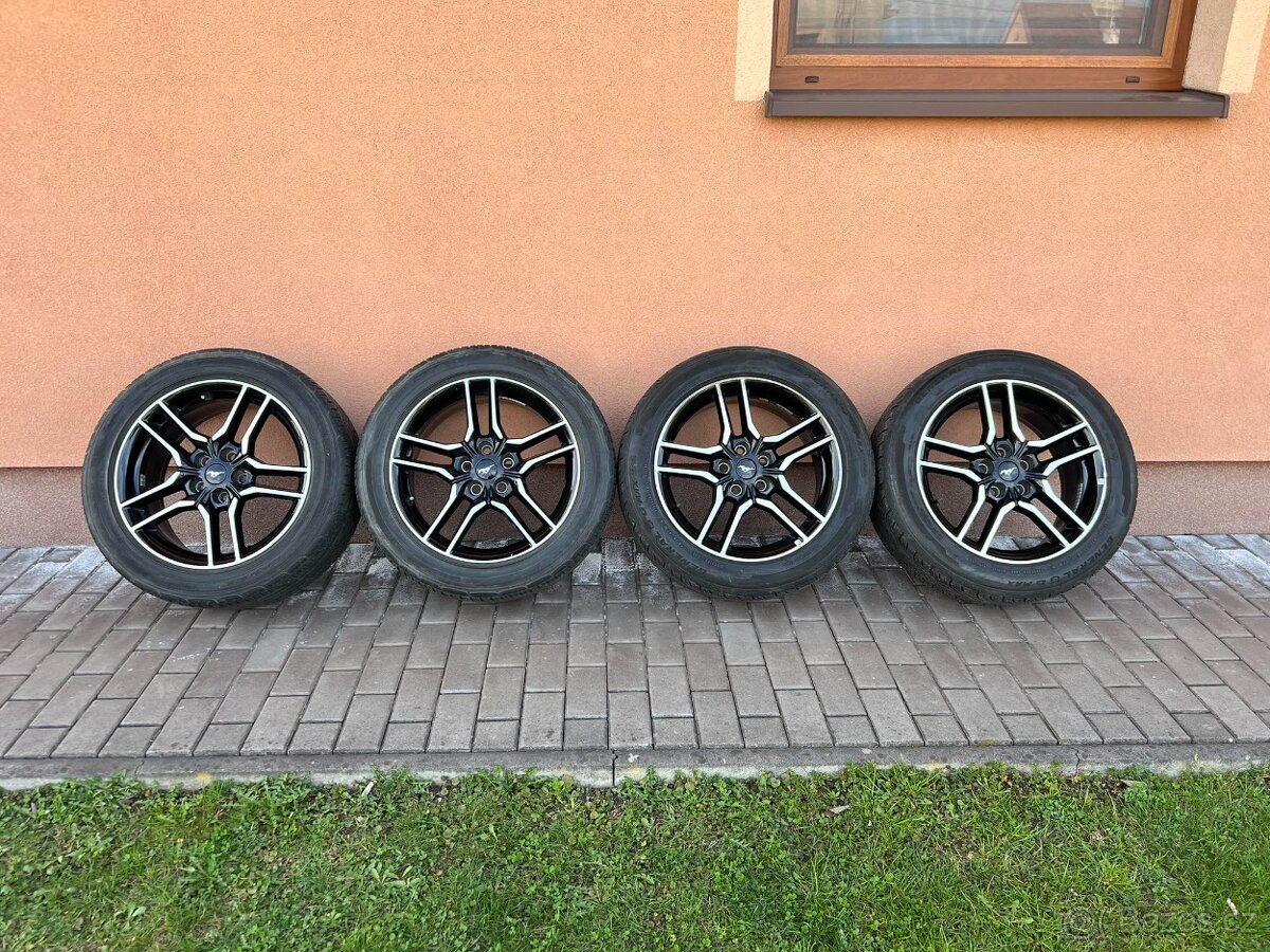 Orig. Letní alu kola Ford Mustang R18 235/50/18