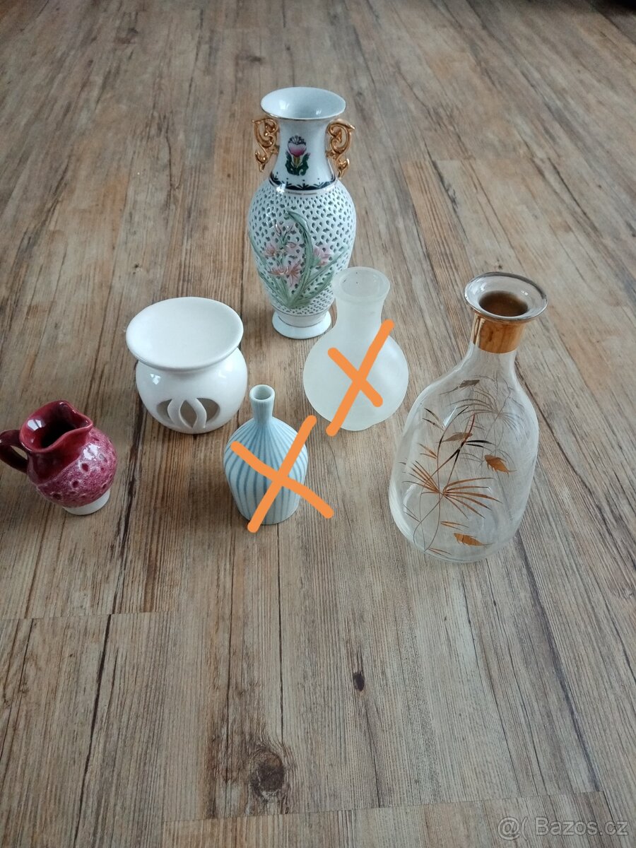 Vázičky +  aroma lampa