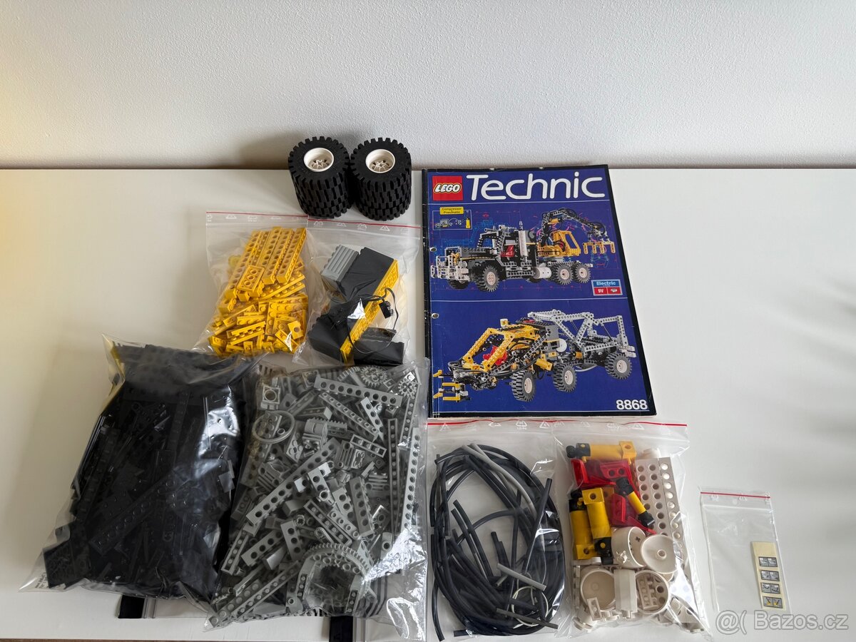 LEGO Technic Air Tech Claw Rig 8868