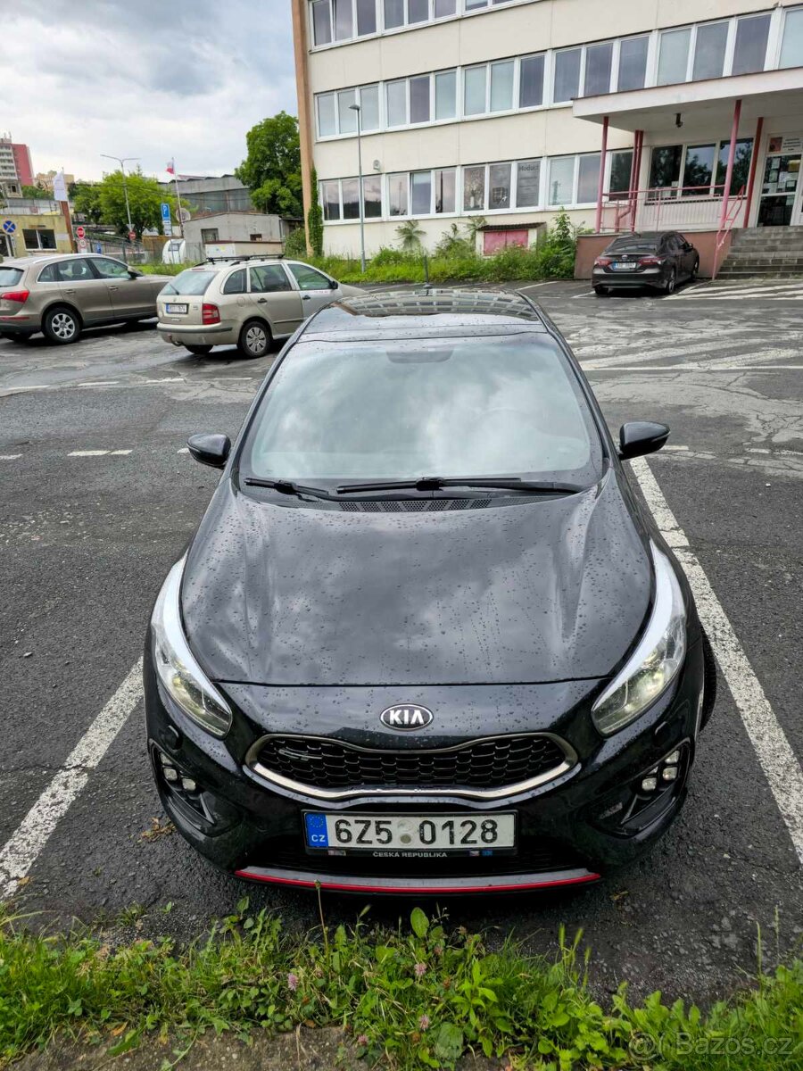 Kia Ceed GT Line 1.6,100 kW,2016, RECARO, PANORAMA