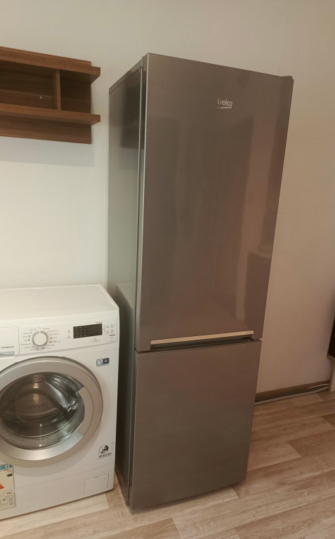 Beko RCSA 270K30XBN - - Kombinovaná chladnička