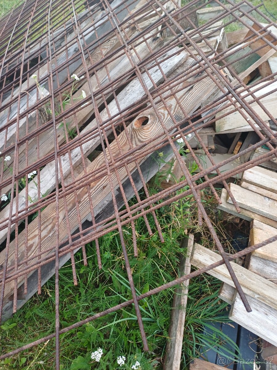 kari site 15x15 6mm 2x3m 4ks