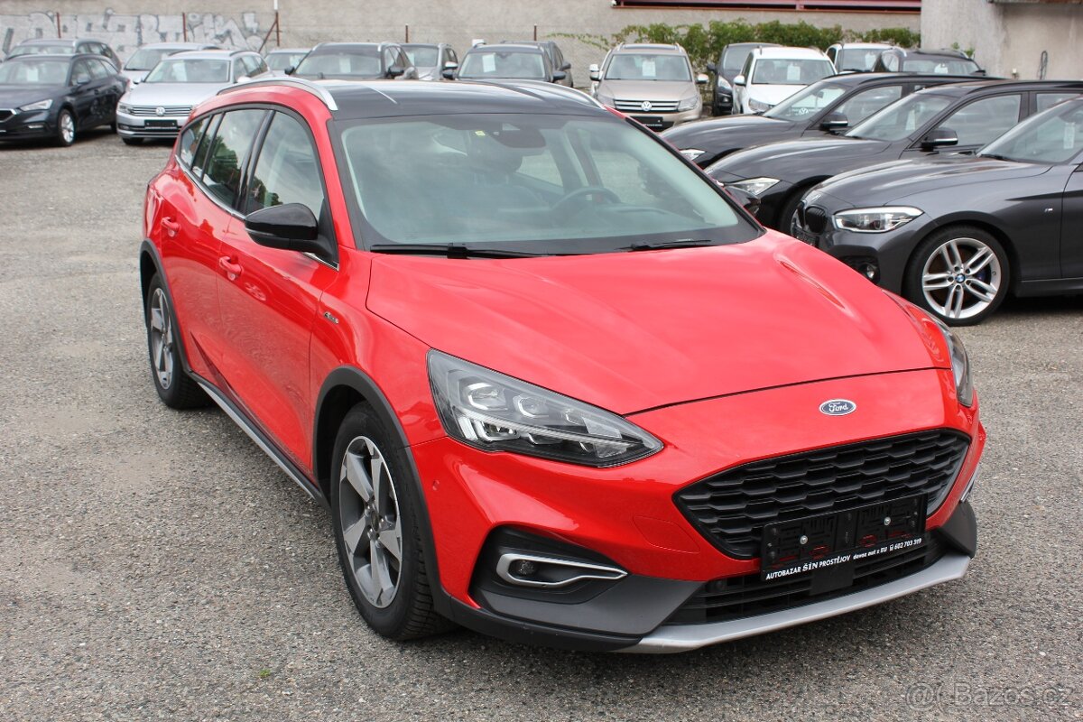 Ford Focus 1.5 TDCI, ACTIVE, VÝHŘEV, PARK. ASISTENT