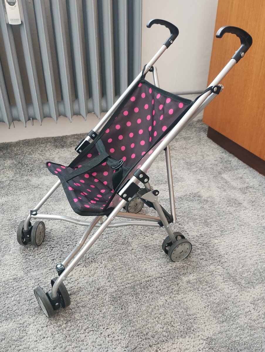 Golfový kočárek pro panenku