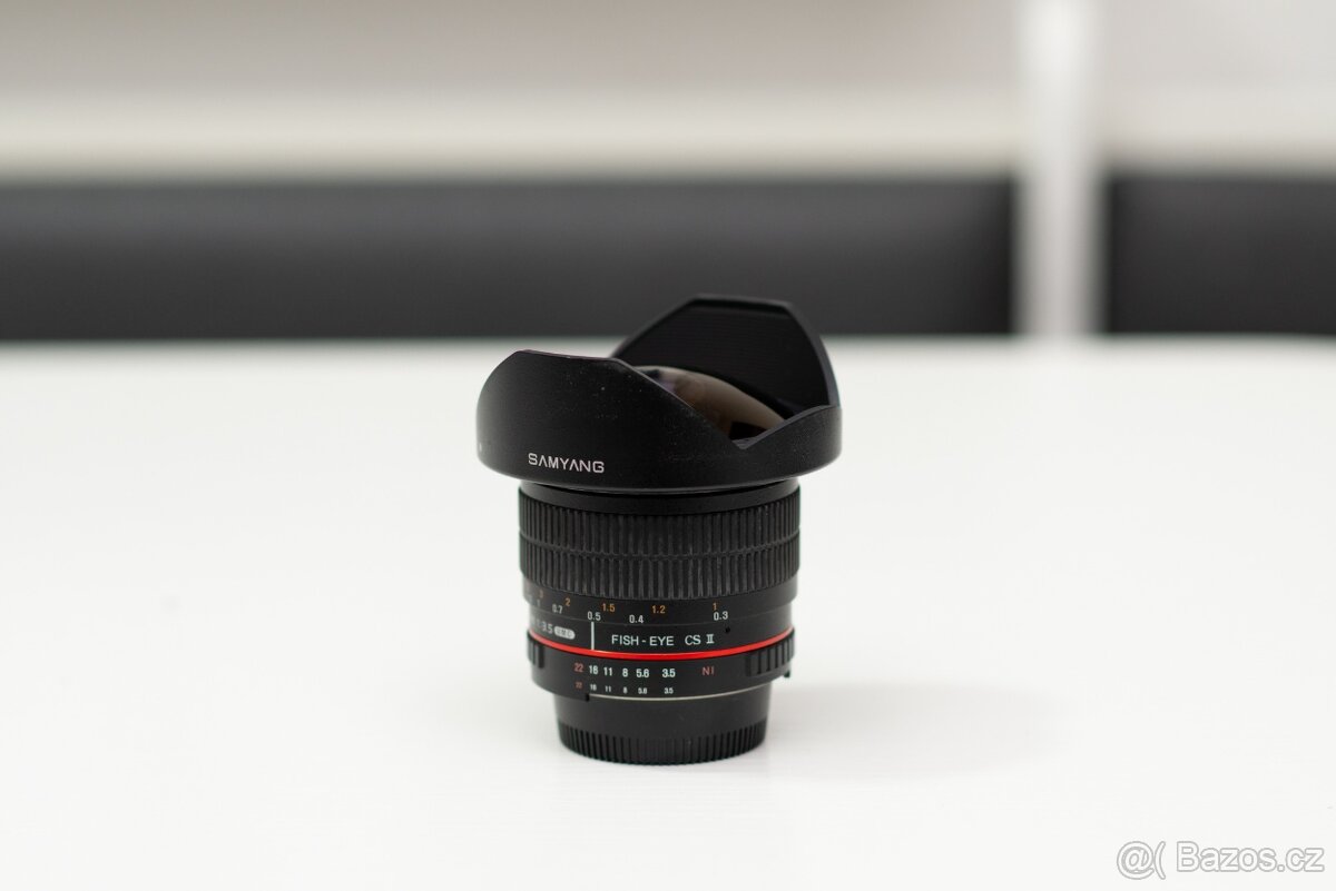 Samyang 8mm f/3.5 UMC Fish-eye CS II pro Nikon