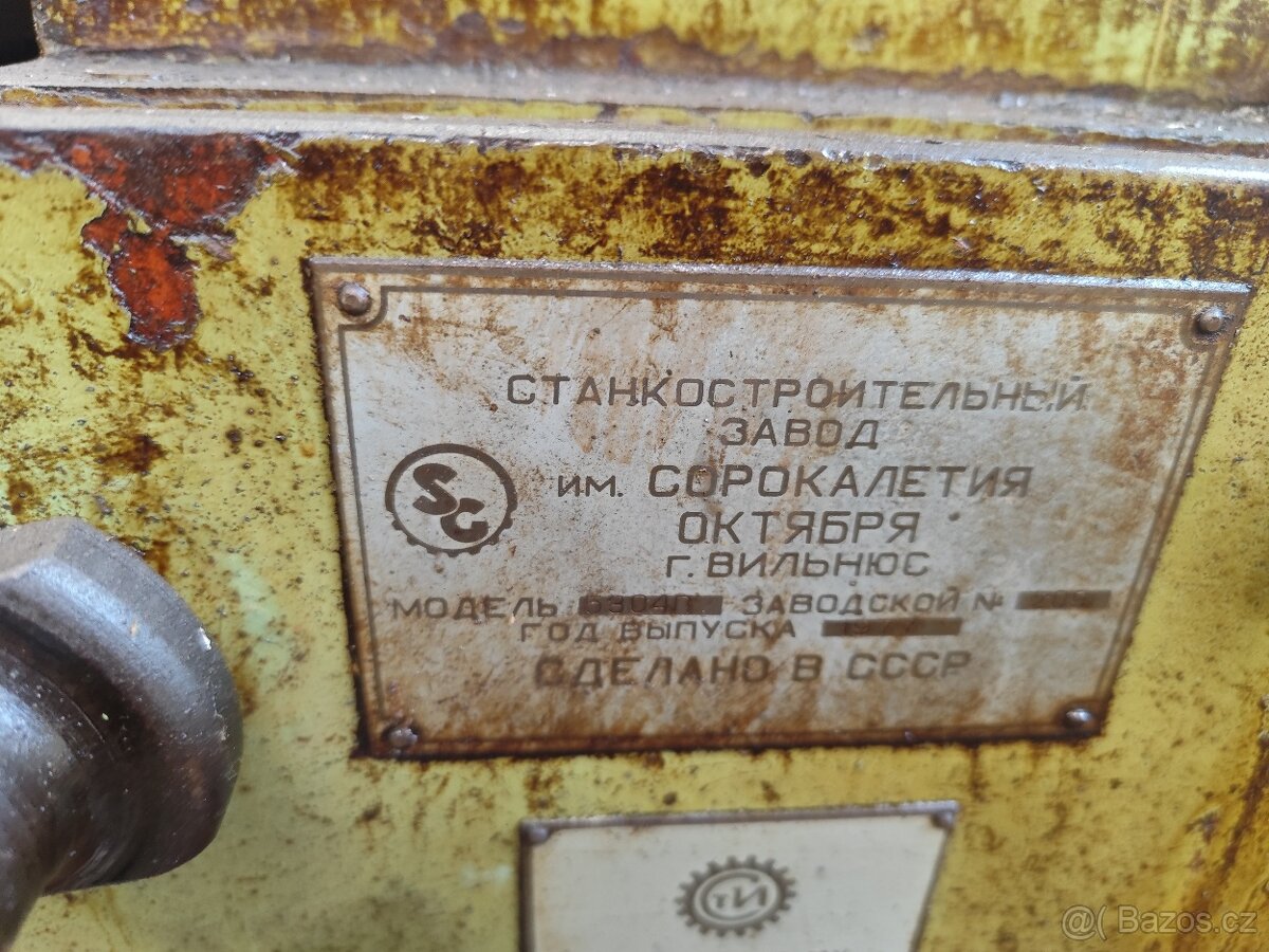 Odvalovací frézka na ozubení 5304