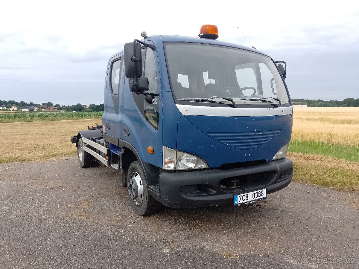 Avia D90
