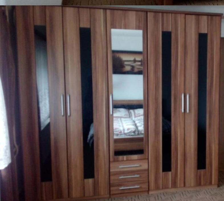 Komplet ložnice dovoz možný přes víkend