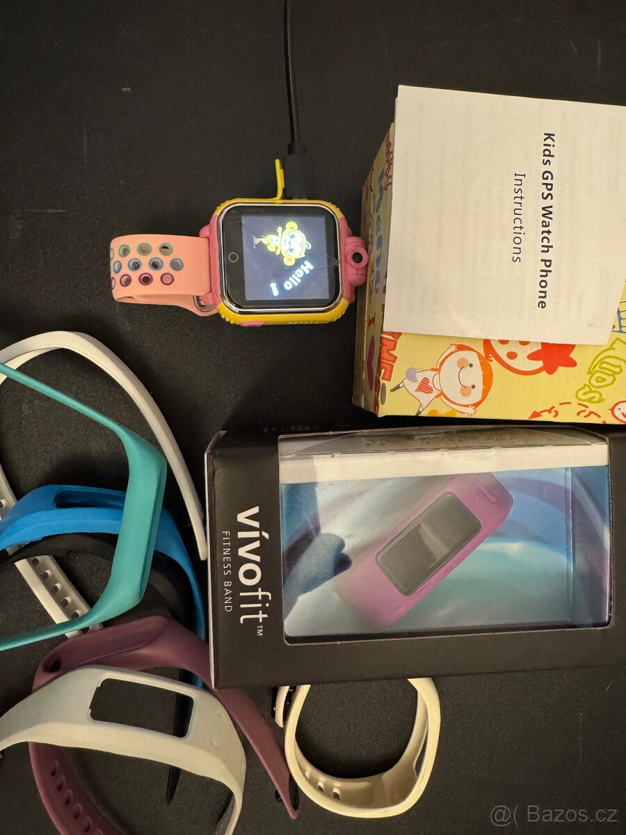 Garmin Vivofit fitness narámek + kids hodinky s GPS voláním